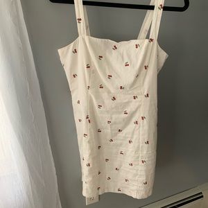 CHERRY WHITE DRESS SIZE M